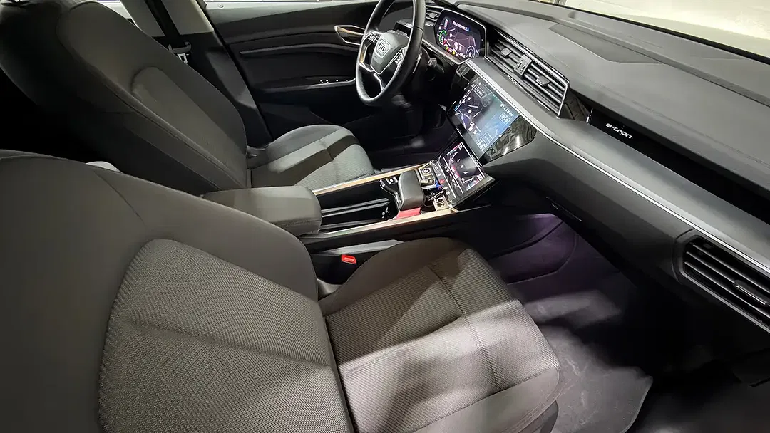 Audi e-tron - Thumbnail 9