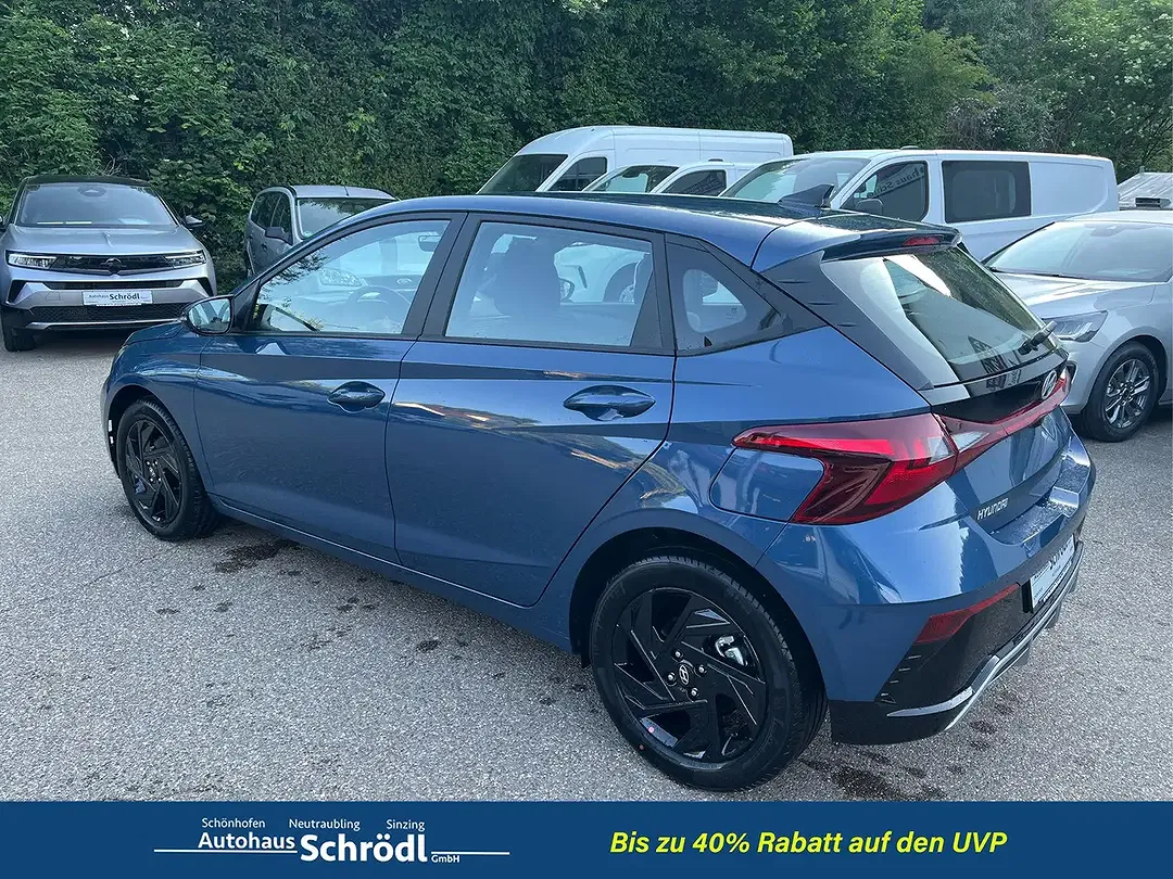 Hyundai i20 - Thumbnail 3
