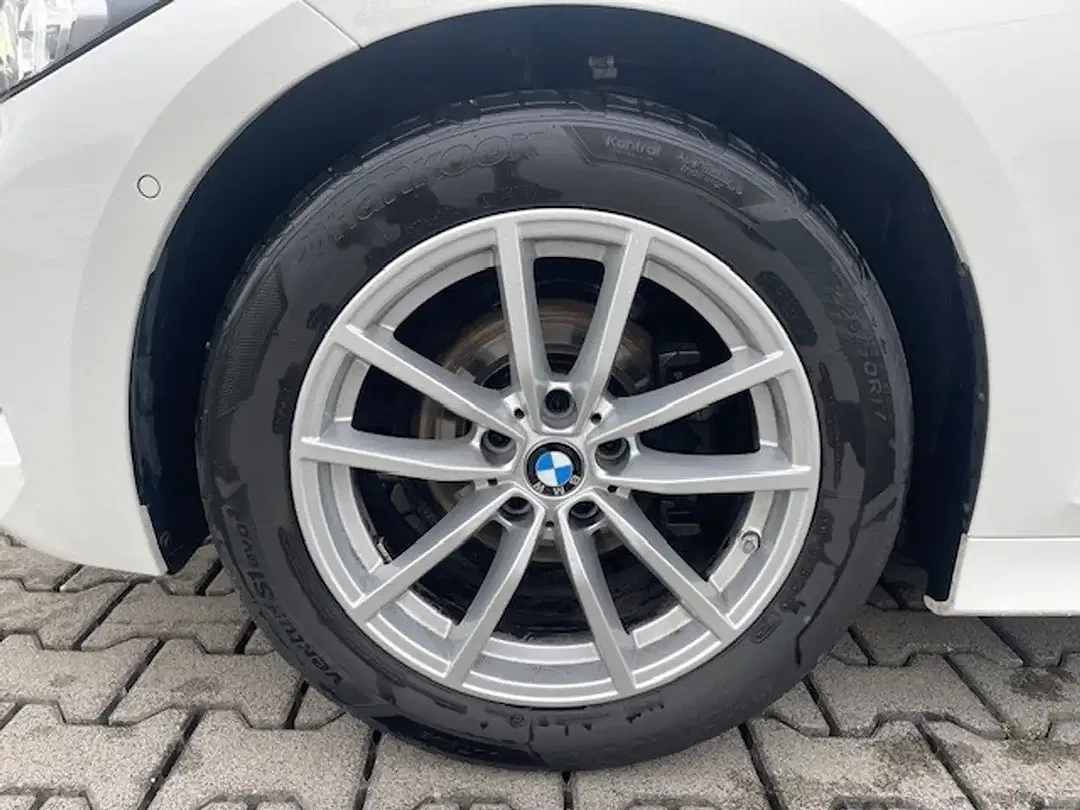 BMW 318 - Thumbnail 11