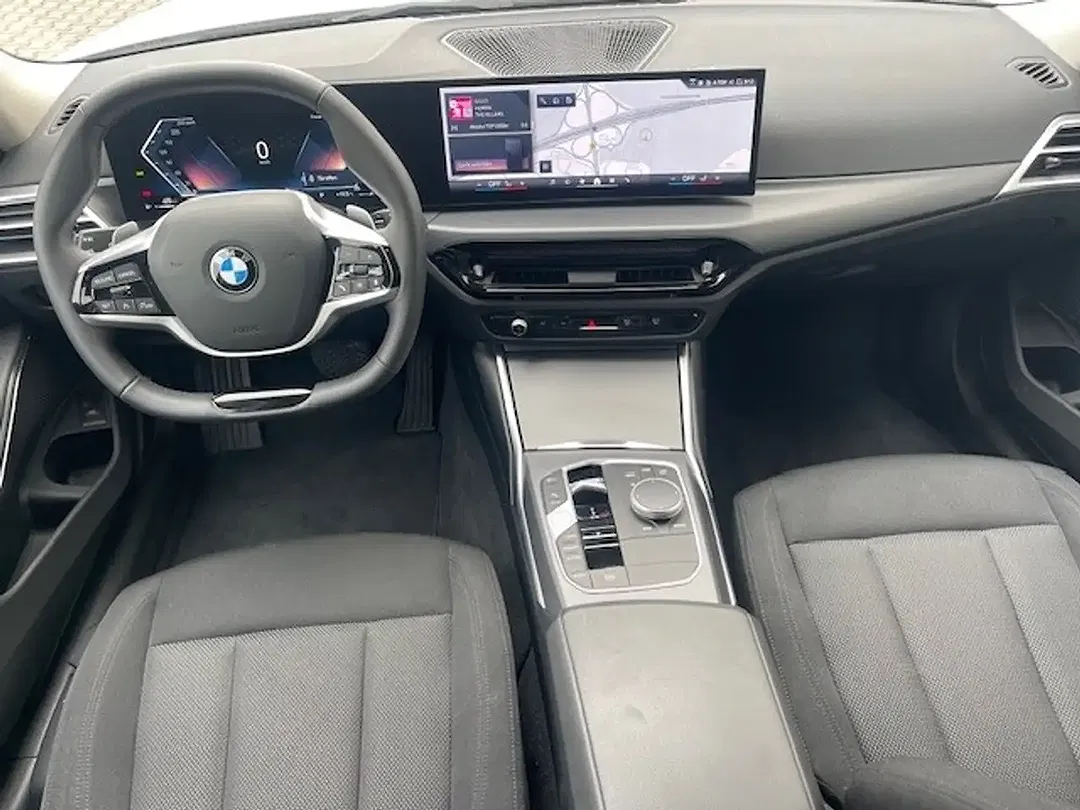BMW 318 - Thumbnail 9