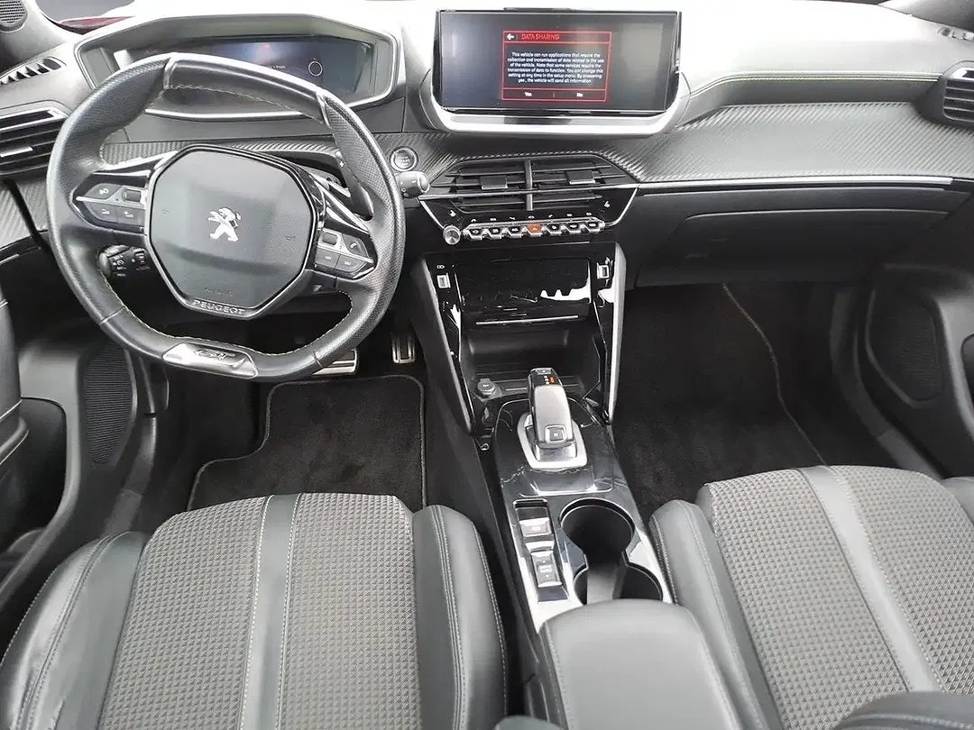 Peugeot 2008 - Thumbnail 9