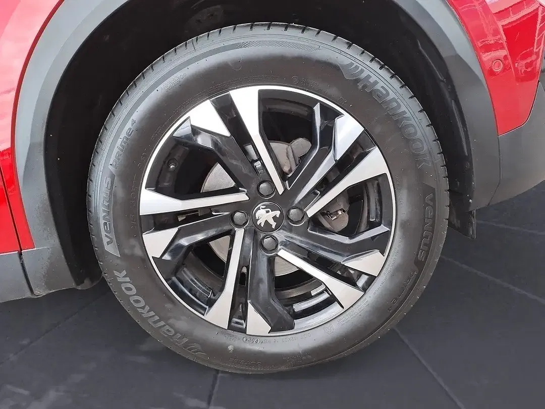 Peugeot 2008 - Thumbnail 10