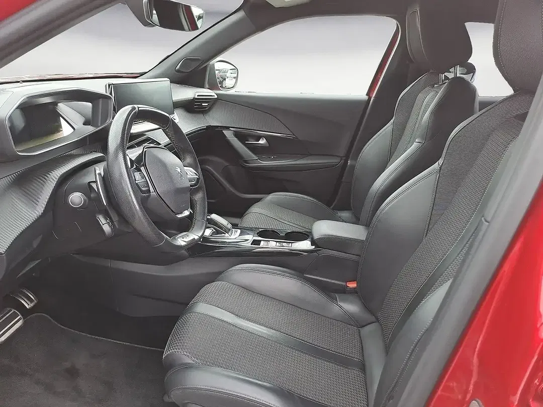 Peugeot 2008 - Thumbnail 6