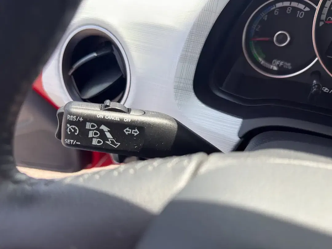 SEAT Mii - Thumbnail 15