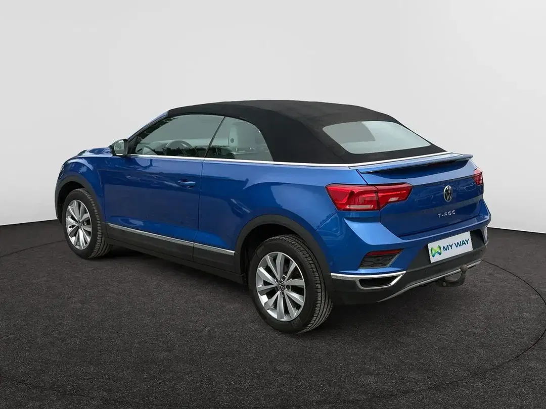 Volkswagen T-Roc - Thumbnail 3