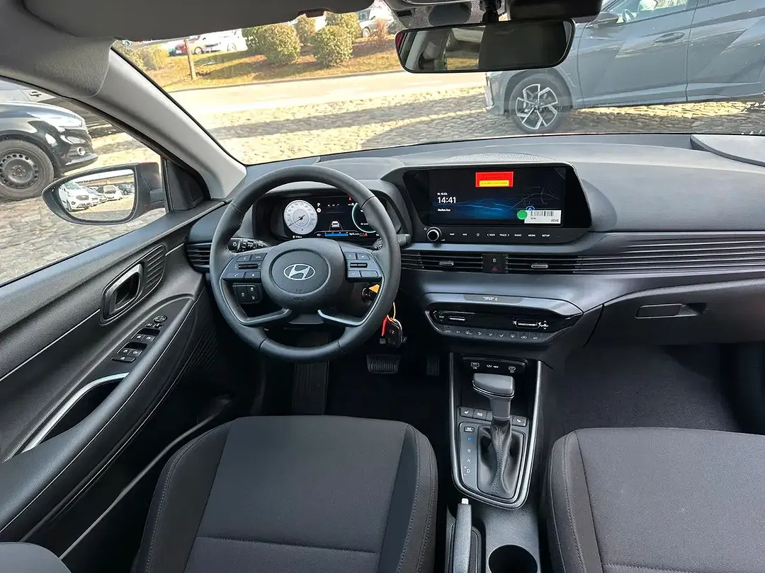 Hyundai i20 - Thumbnail 8