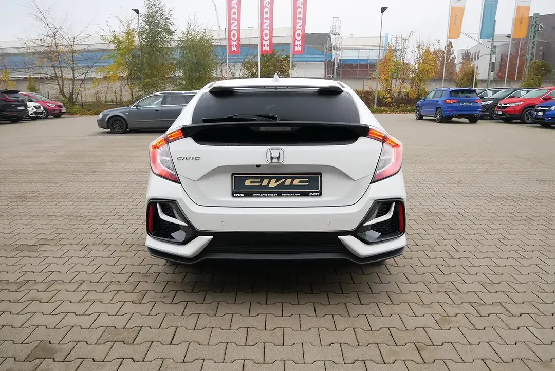 Honda Civic - Thumbnail 4