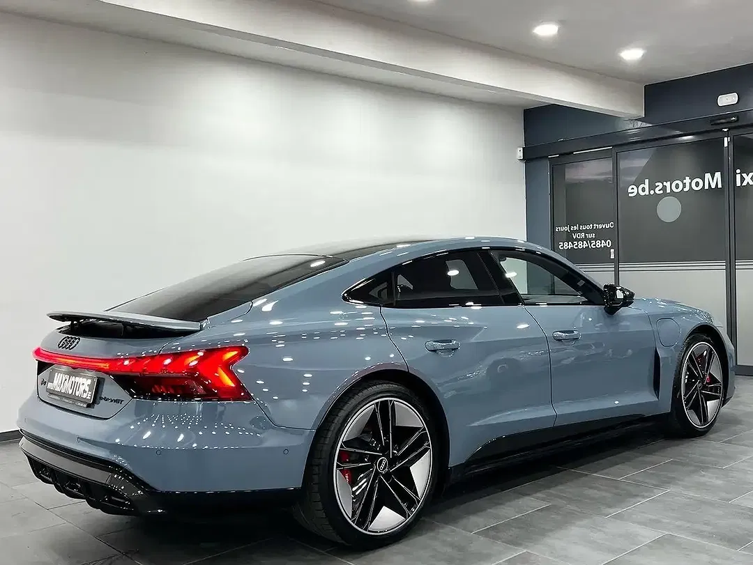Audi RS e-tron GT - Thumbnail 10