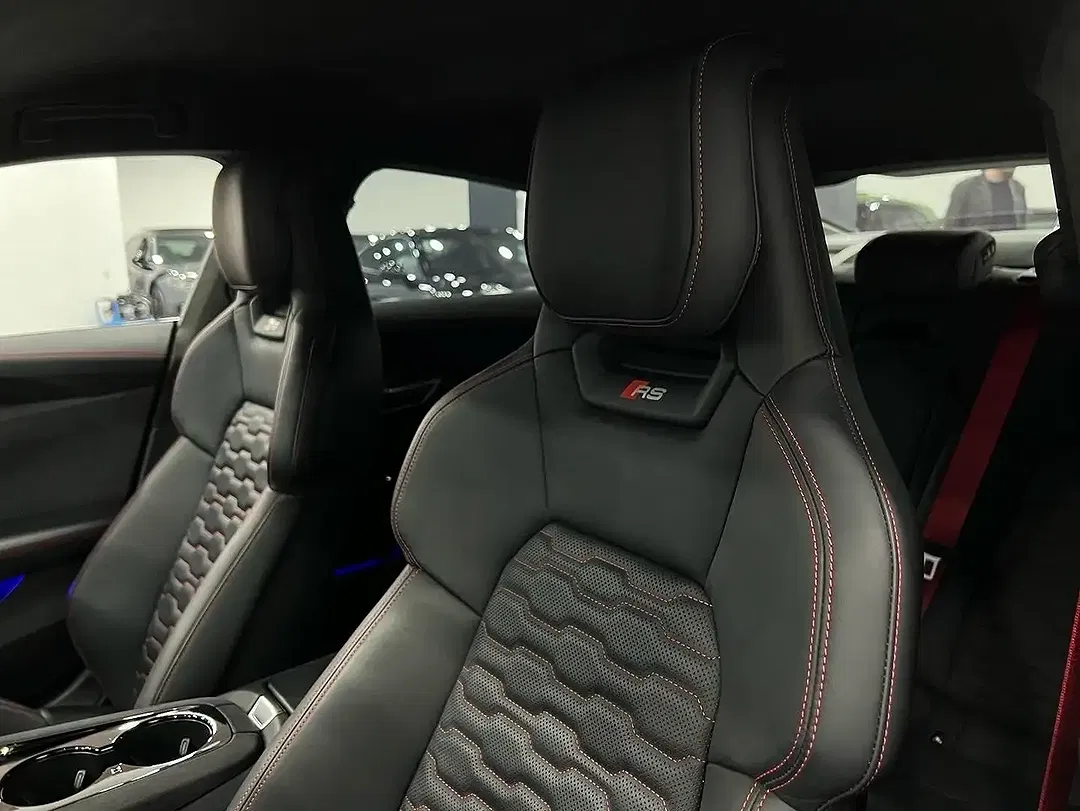 Audi RS e-tron GT - Thumbnail 15