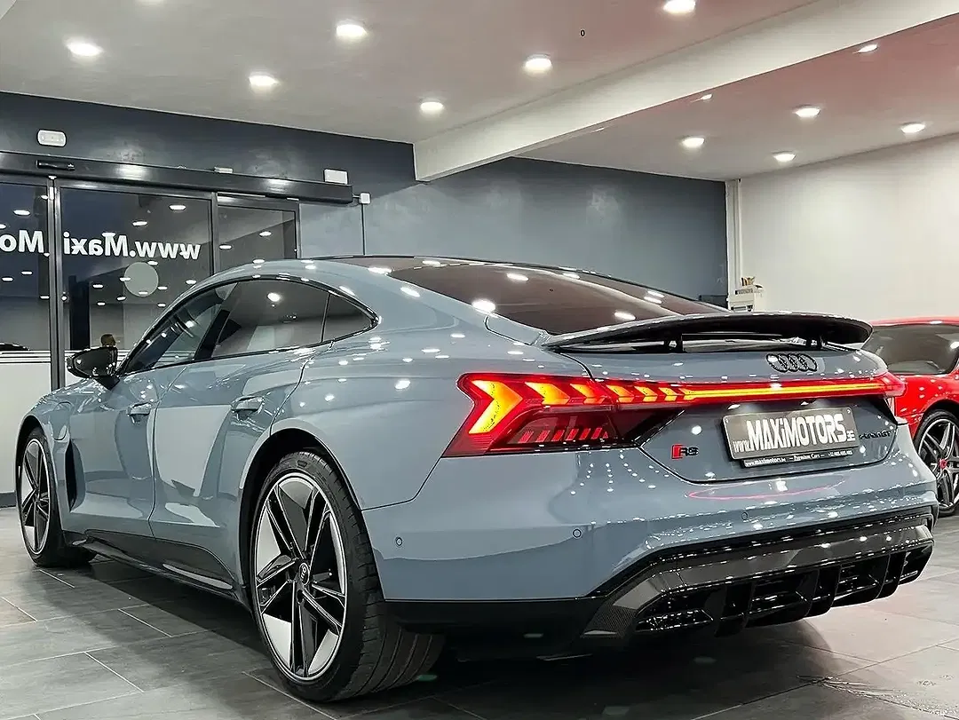 Audi RS e-tron GT - Thumbnail 9