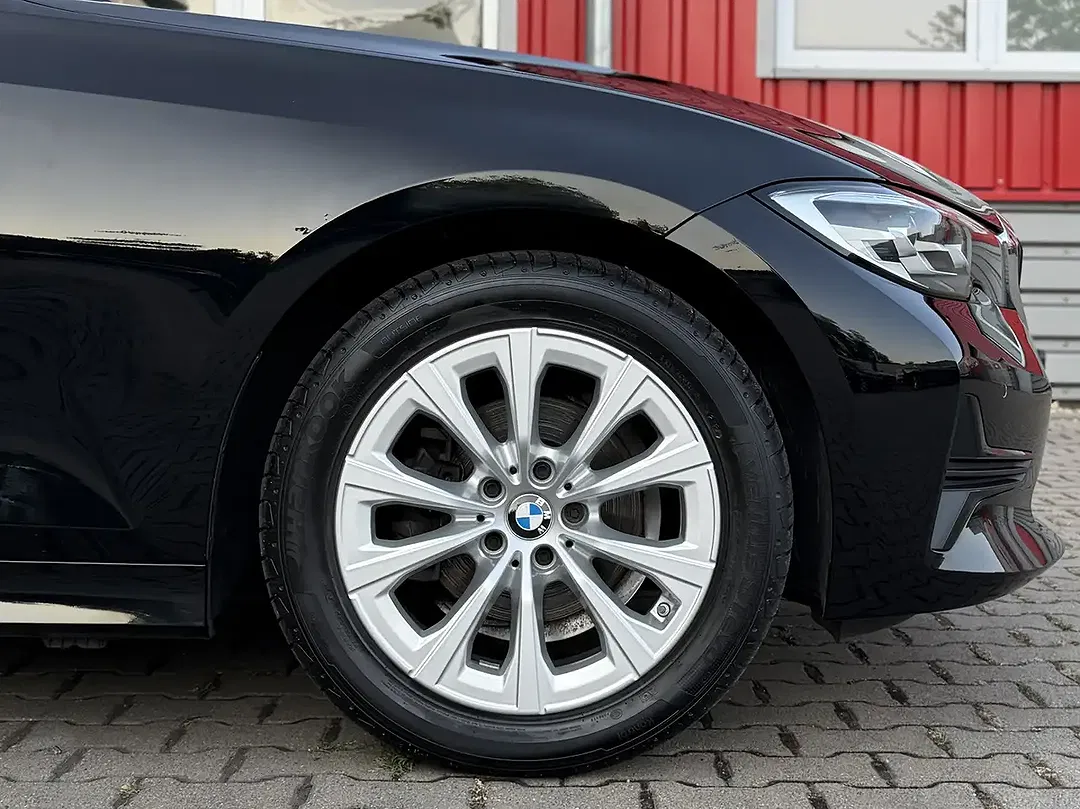 BMW 318 - Thumbnail 5