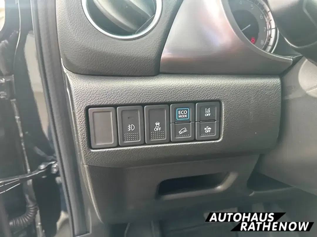 Suzuki Vitara - Thumbnail 11