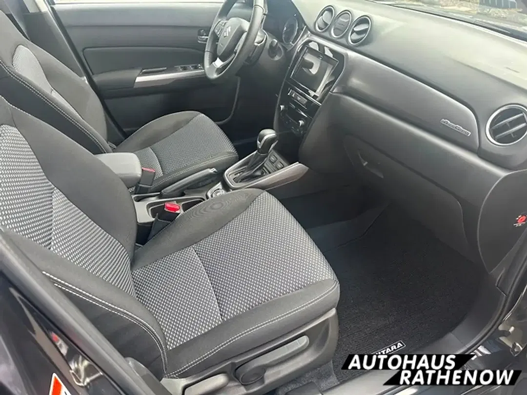 Suzuki Vitara - Thumbnail 2