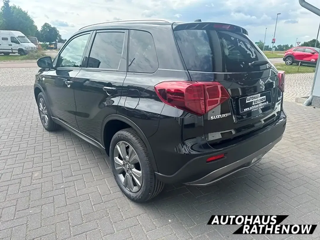 Suzuki Vitara - Thumbnail 7