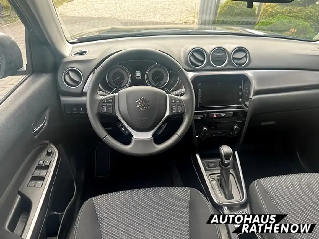 Suzuki Vitara - Thumbnail 8