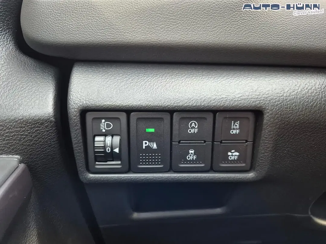 Suzuki S-Cross - Thumbnail 14