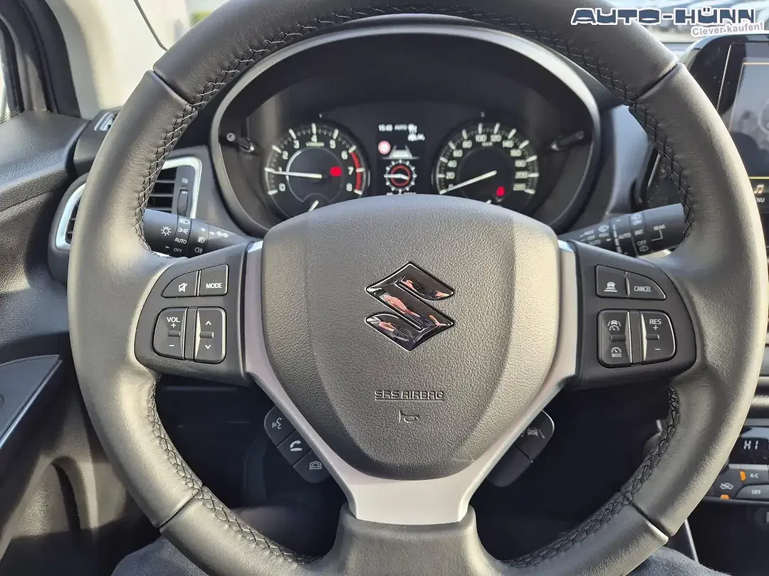 Suzuki S-Cross - Thumbnail 15