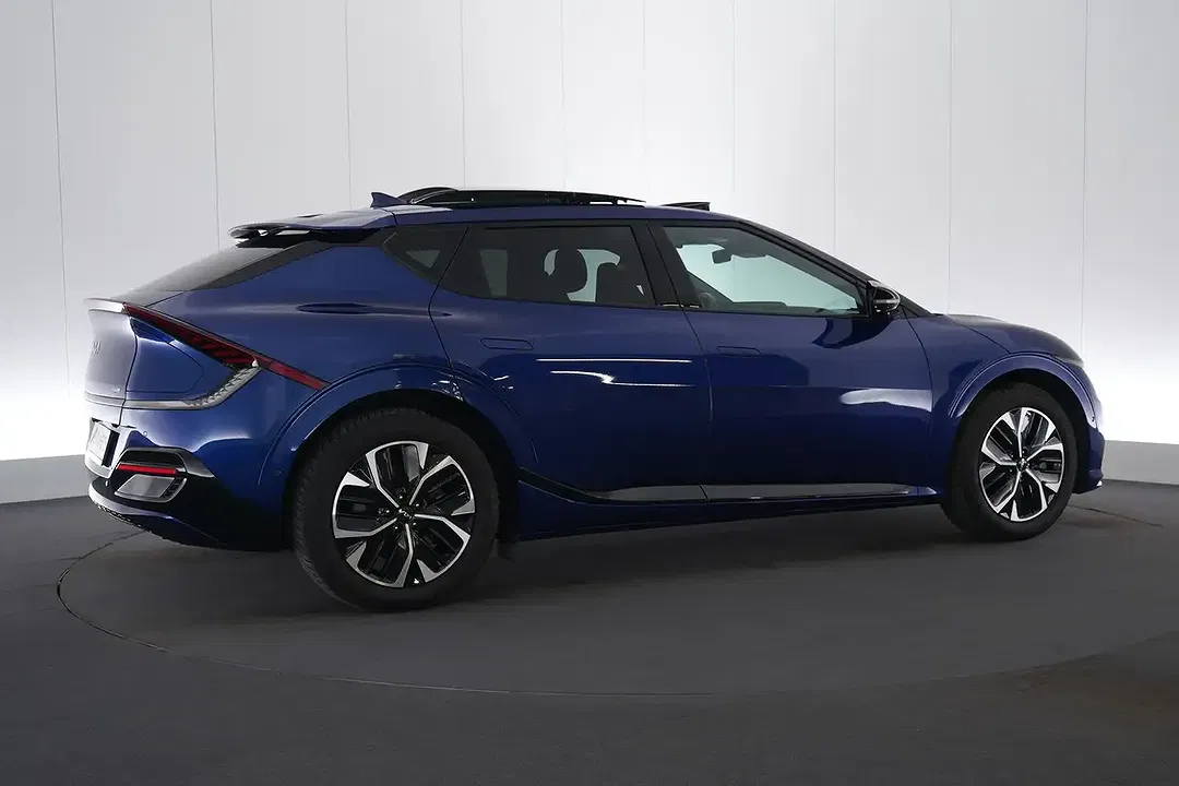 Kia EV6 - Thumbnail 7