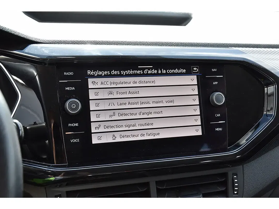 Volkswagen T-Cross - Thumbnail 15