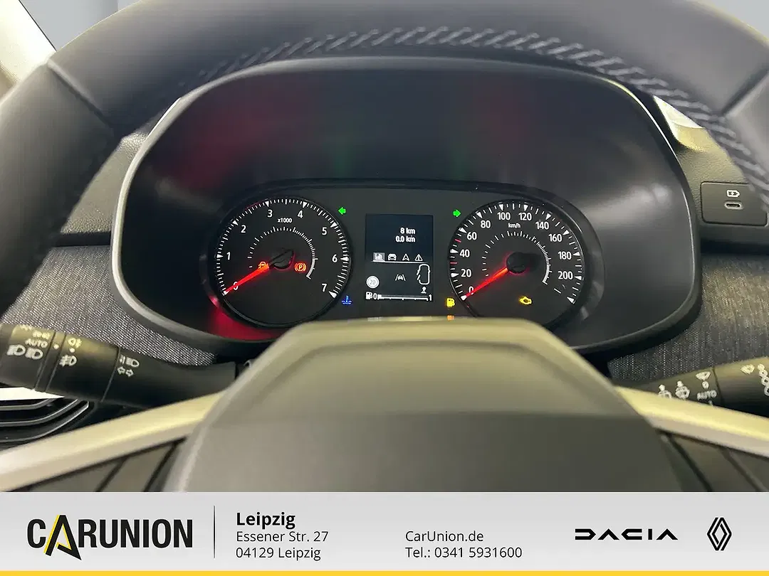 Dacia Sandero - Thumbnail 10