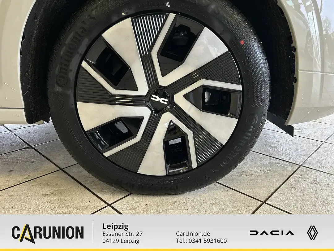 Dacia Sandero - Thumbnail 14