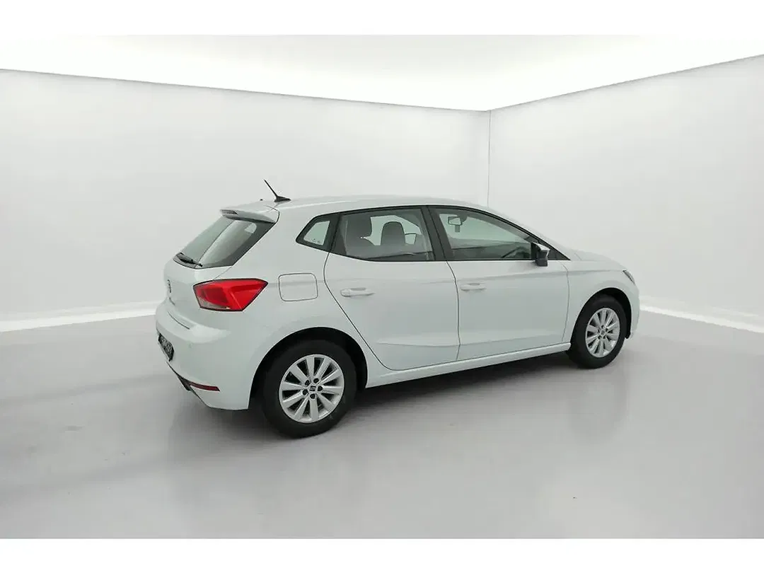 SEAT Ibiza - Thumbnail 11