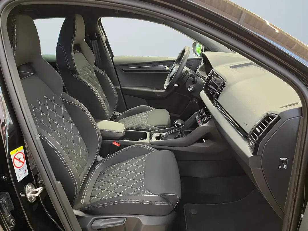 Skoda Karoq - Thumbnail 9