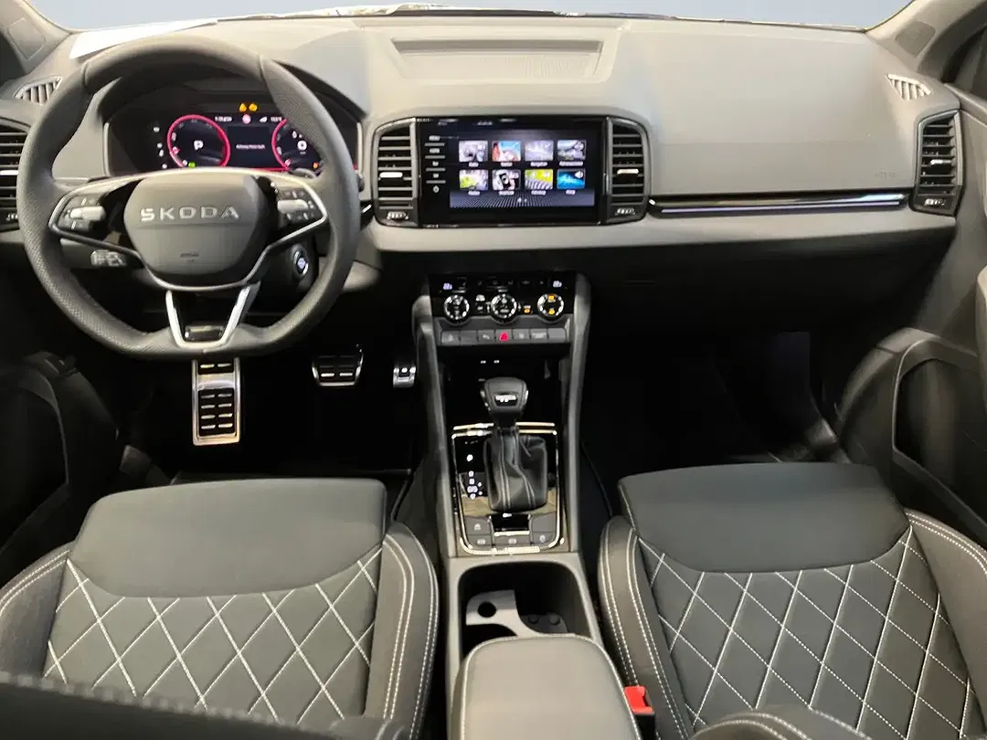 Skoda Karoq - Thumbnail 7