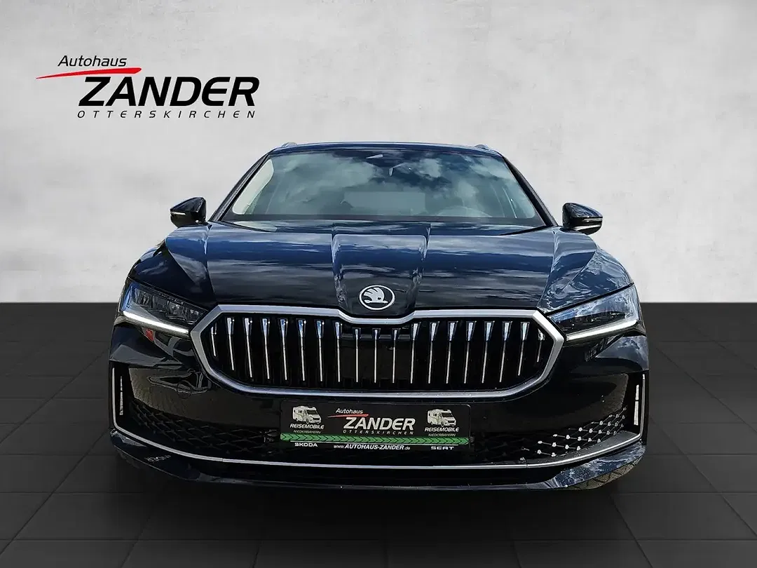 Skoda Superb - Thumbnail 2