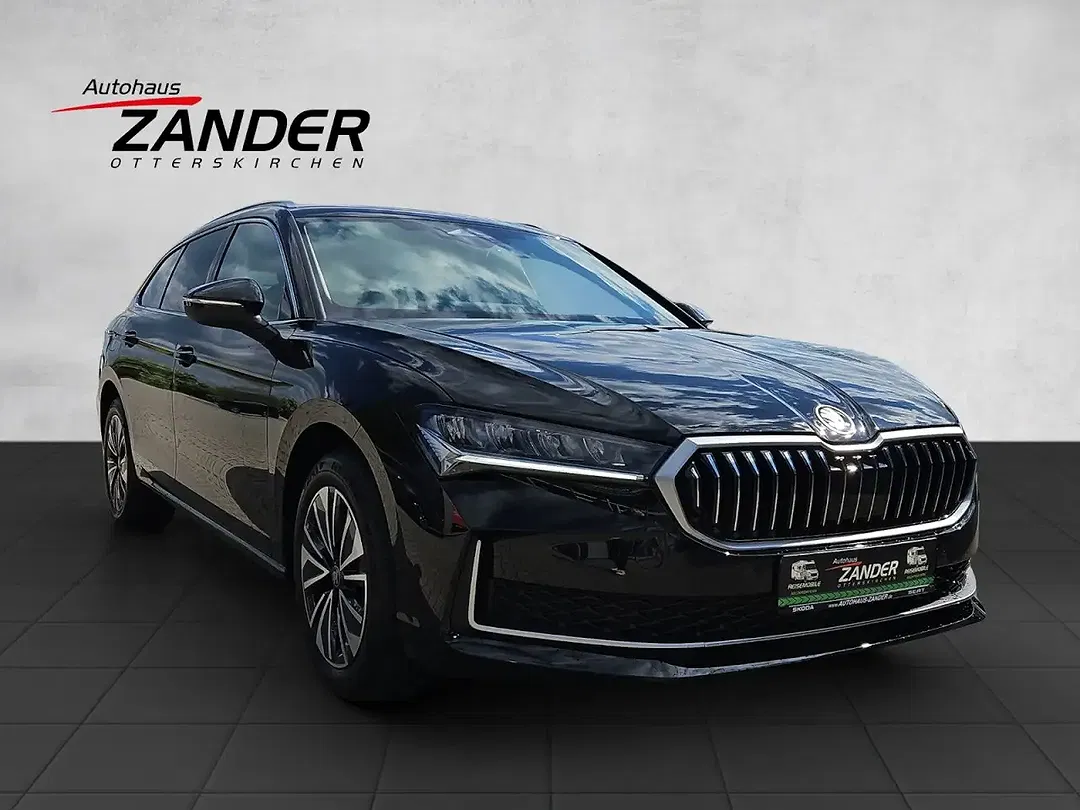 Skoda Superb - Thumbnail 8