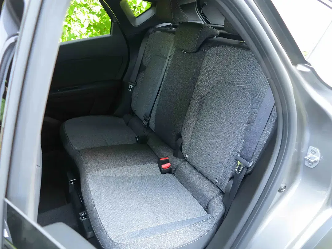 Mitsubishi ASX - Thumbnail 9