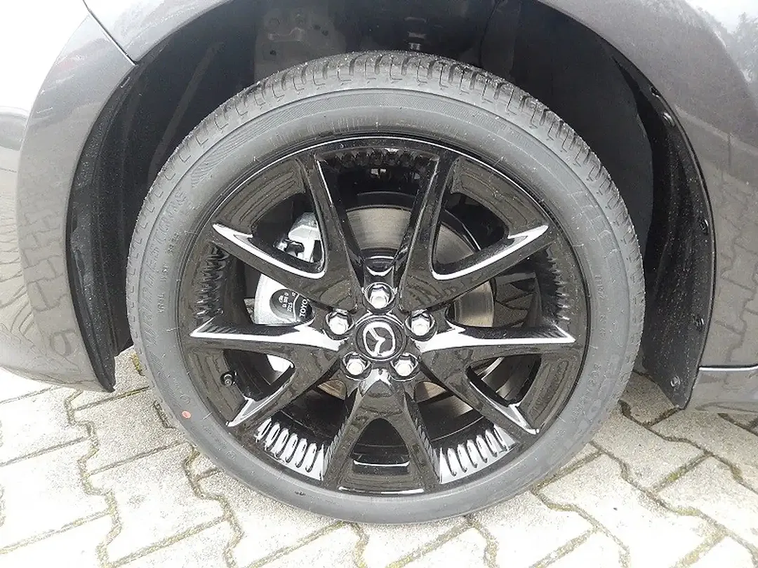 Mazda 2 - Thumbnail 4