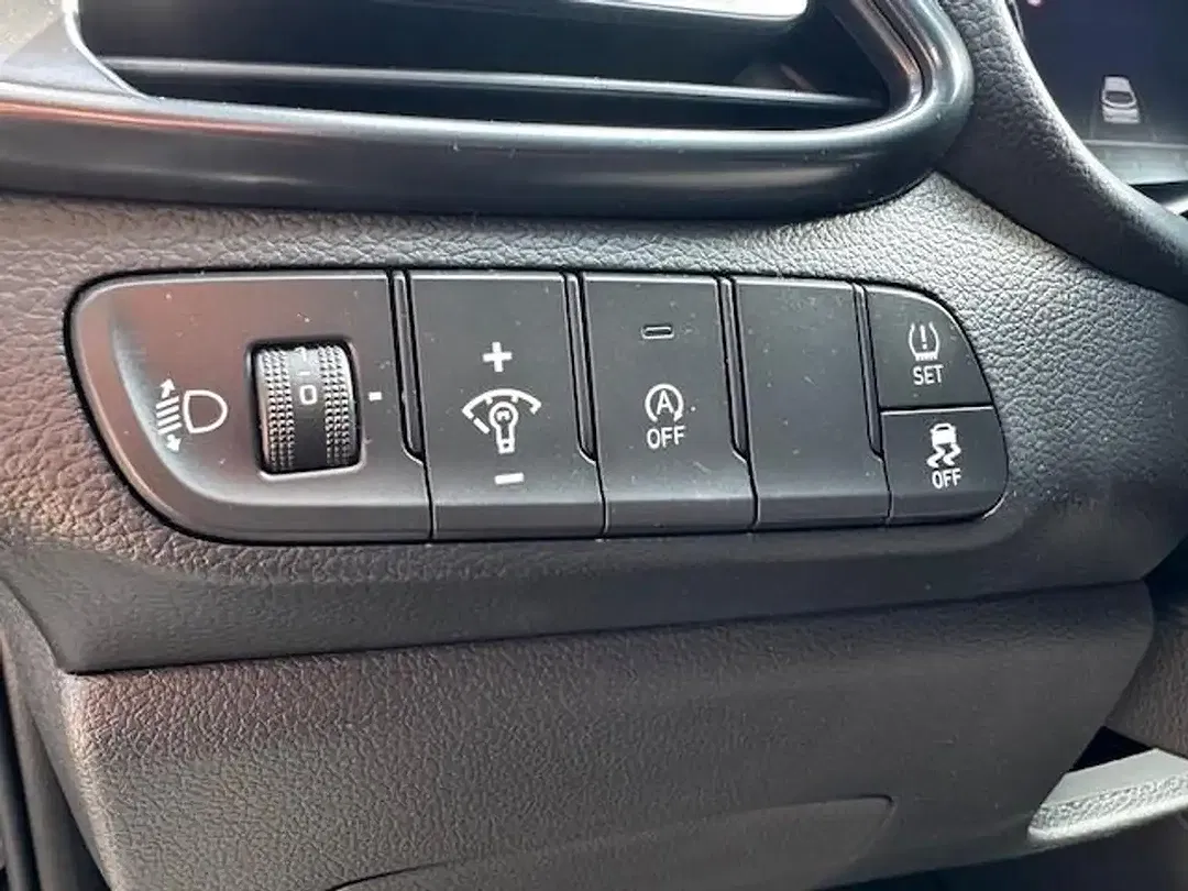 Hyundai i30 - Thumbnail 9