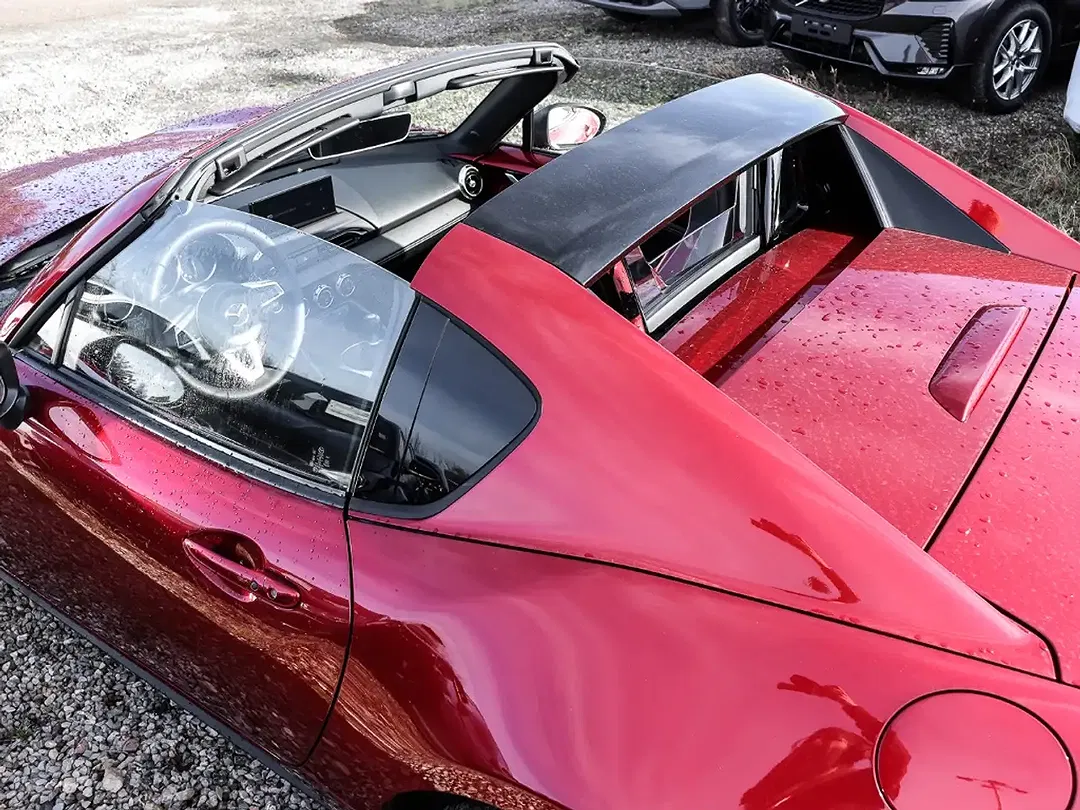 Mazda MX-5 - Thumbnail 15