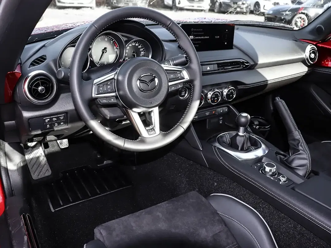 Mazda MX-5 - Thumbnail 5