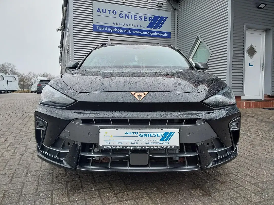 CUPRA Leon - Thumbnail 4