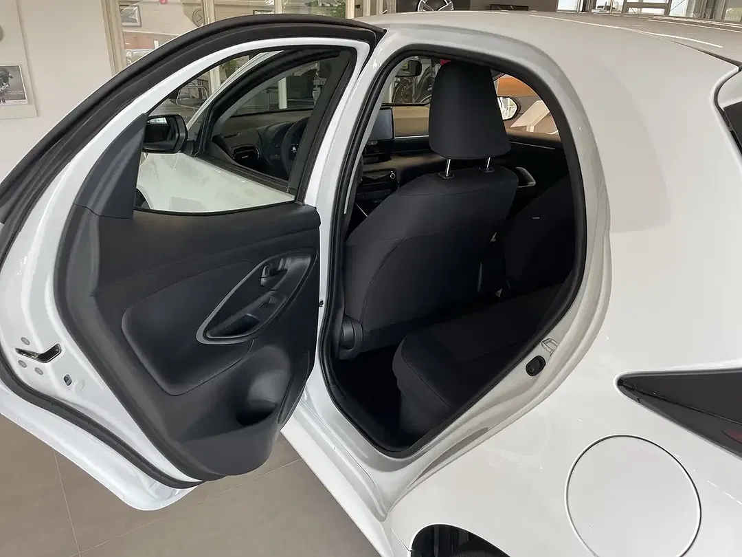 Mazda 2 - Thumbnail 15