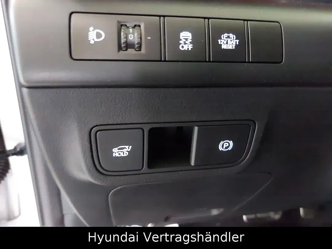 Hyundai KONA - Thumbnail 11
