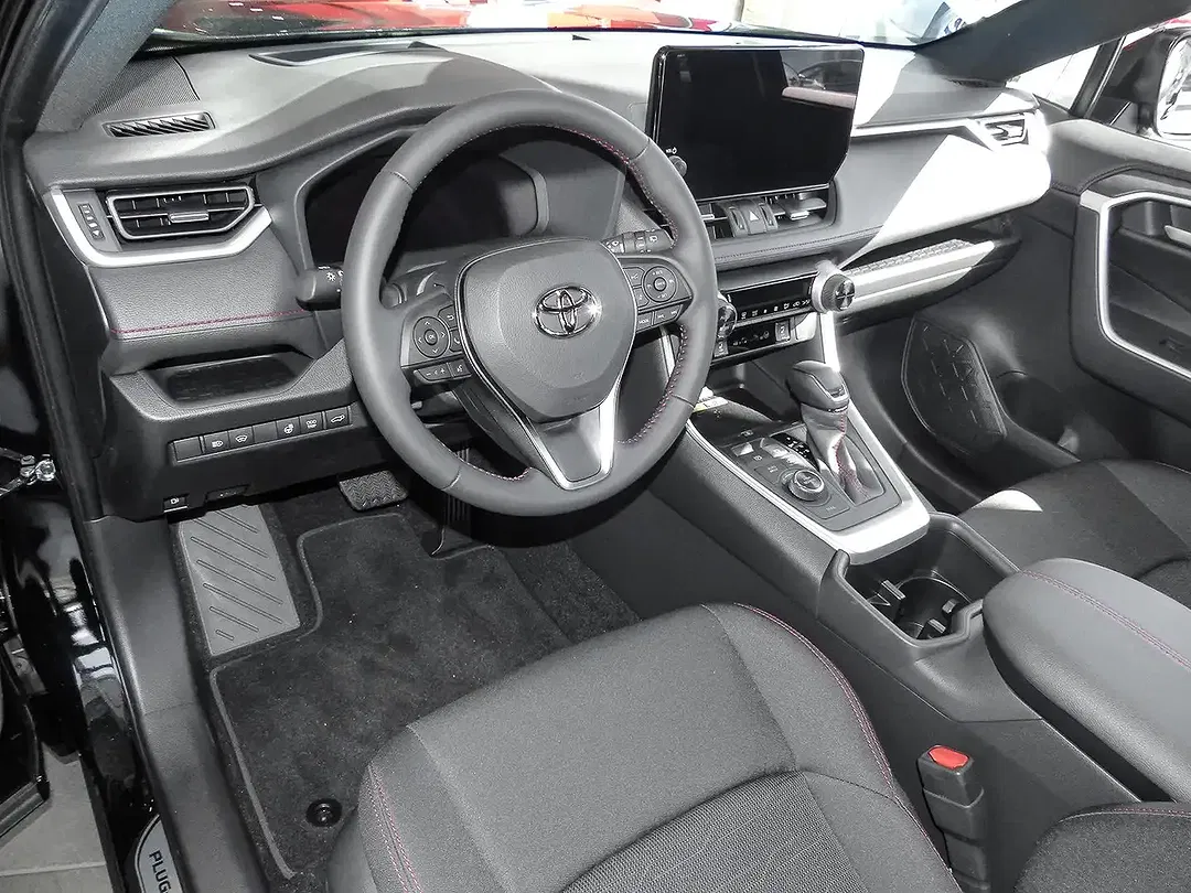 Toyota RAV 4 - Thumbnail 5