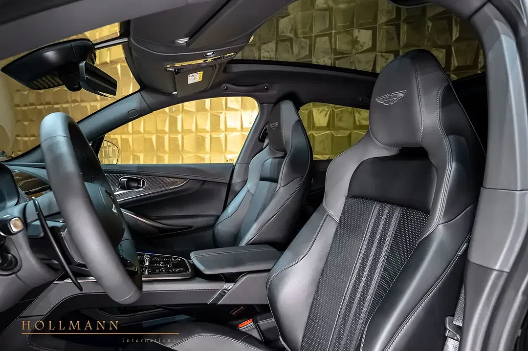 Aston Martin DBX - Thumbnail 13