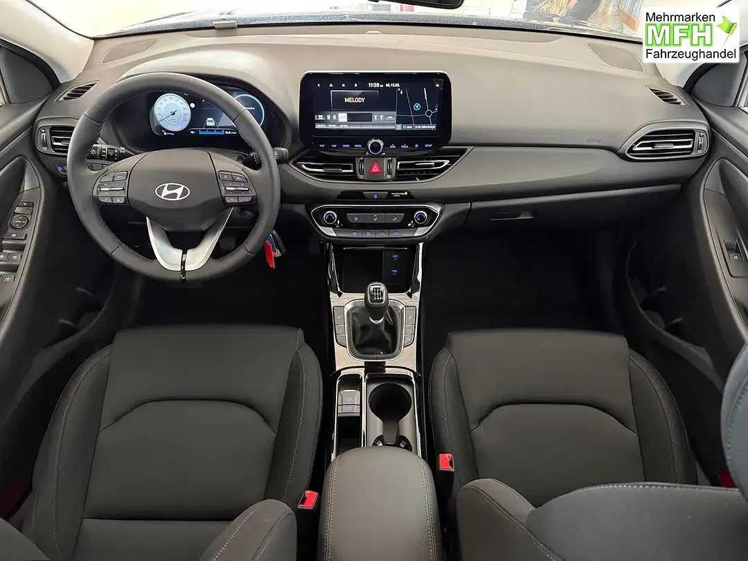 Hyundai i30 - Thumbnail 10
