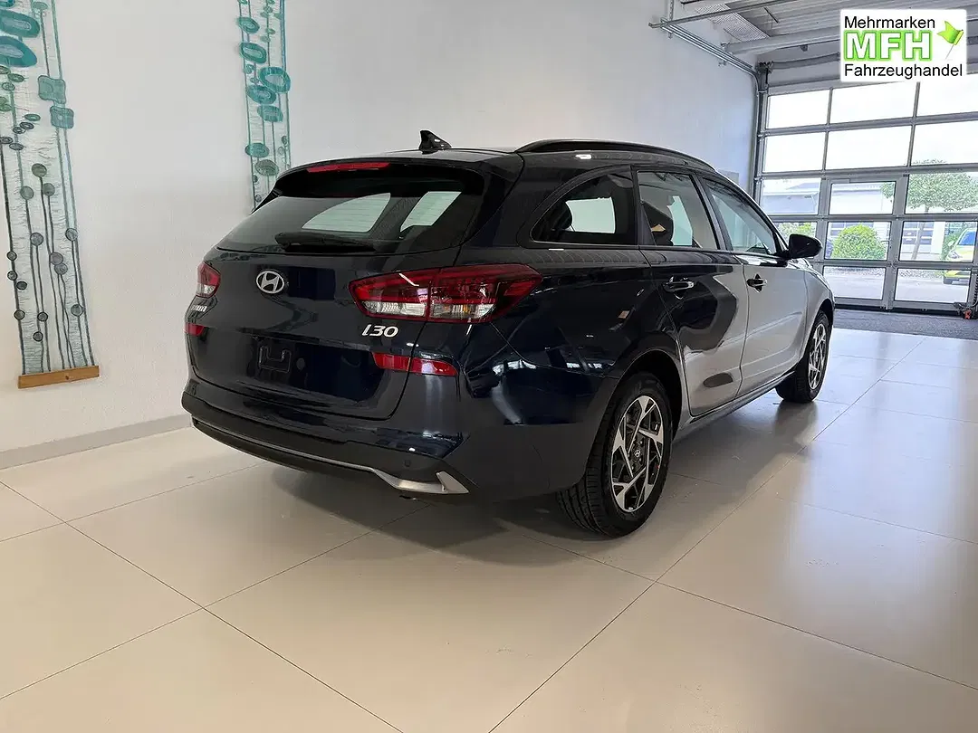 Hyundai i30 - Thumbnail 5