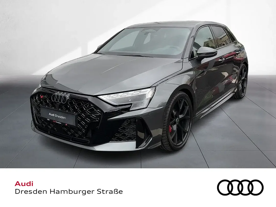 Audi RS3 - Afbeelding 1