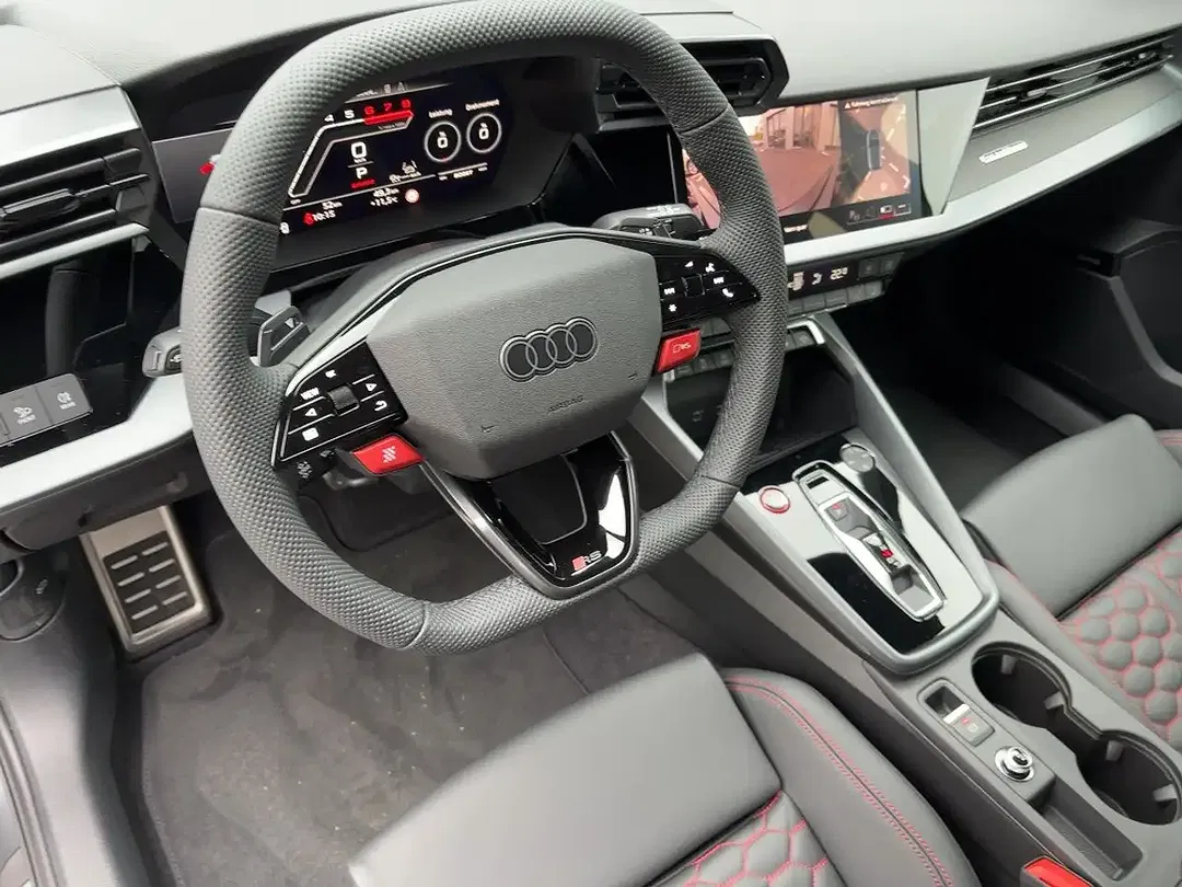 Audi RS3 - Thumbnail 12