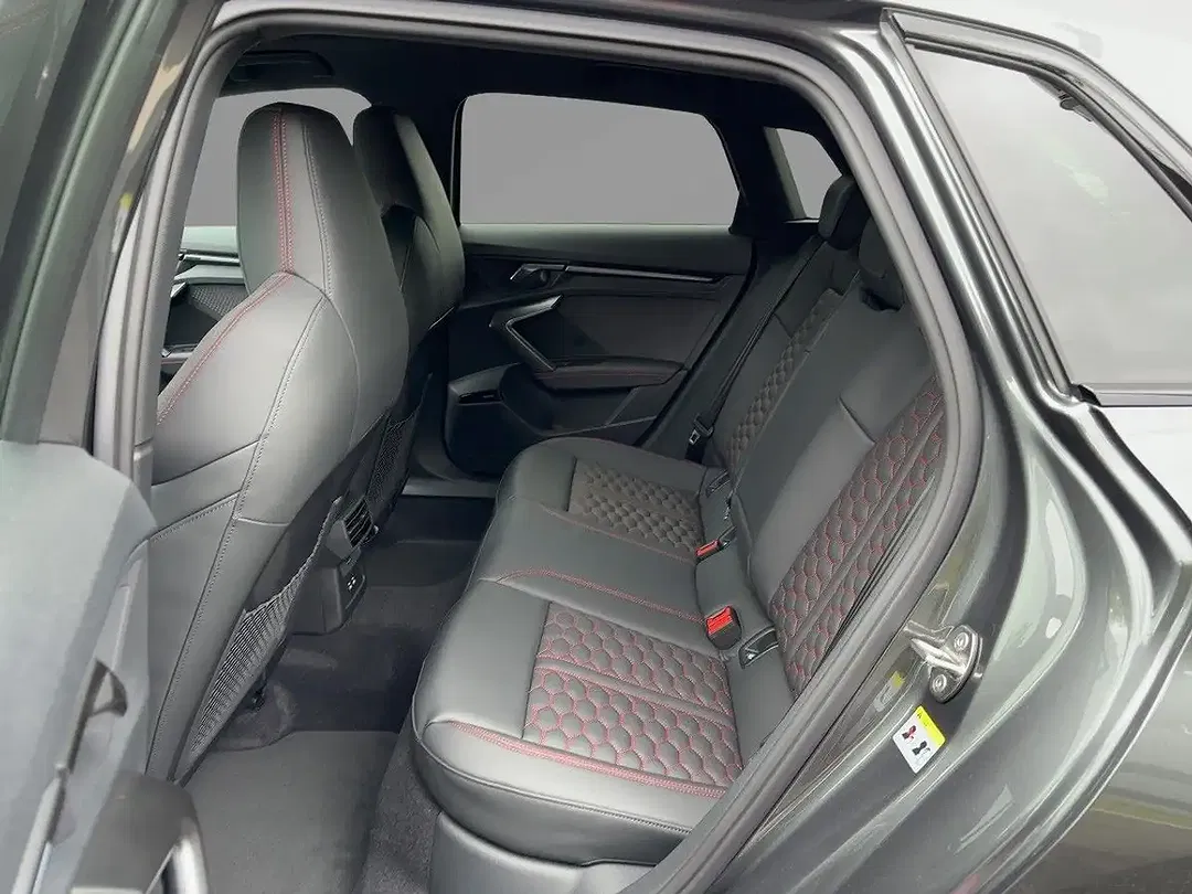 Audi RS3 - Thumbnail 6
