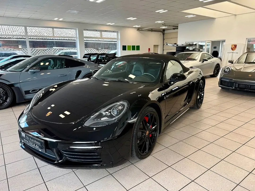 Porsche Boxster - Thumbnail 4
