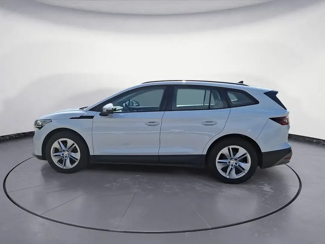 Skoda Enyaq - Thumbnail 3