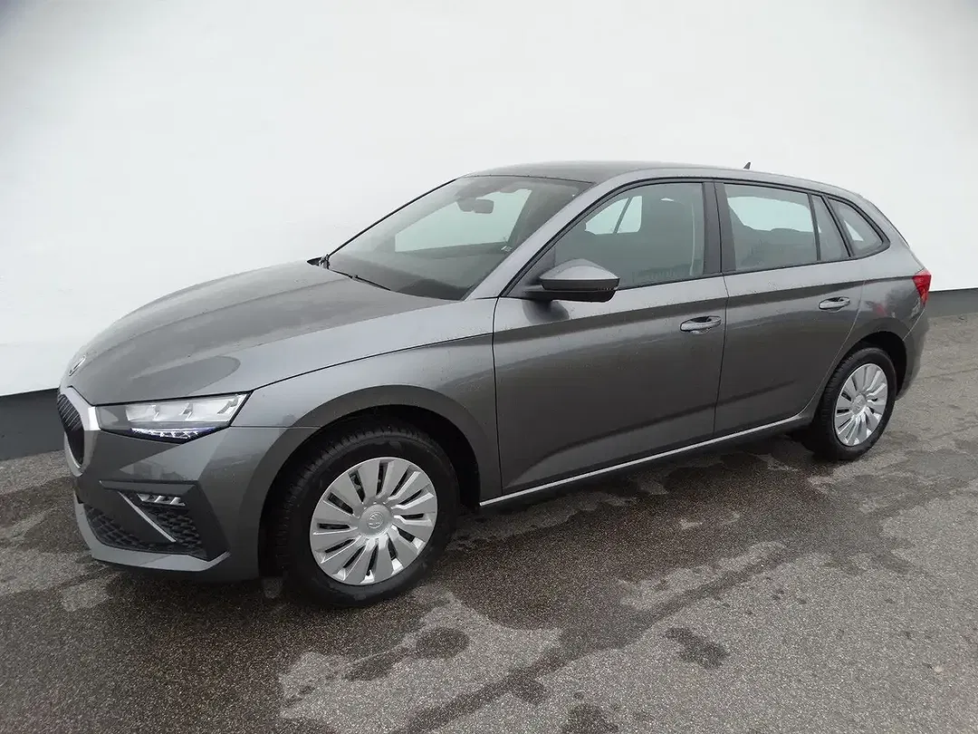Skoda Scala - Thumbnail 2
