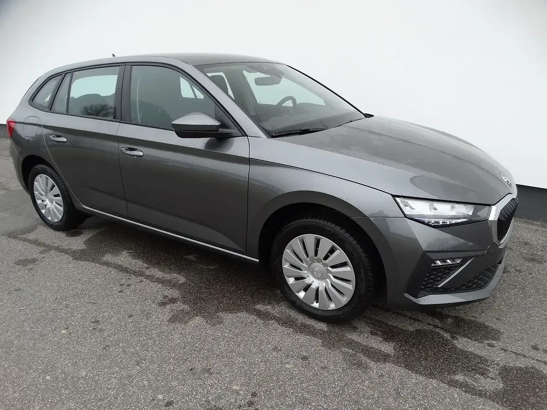 Skoda Scala - Thumbnail 3