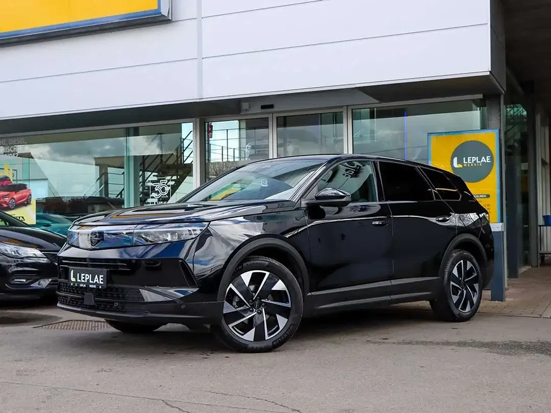 Opel Grandland - Thumbnail 2